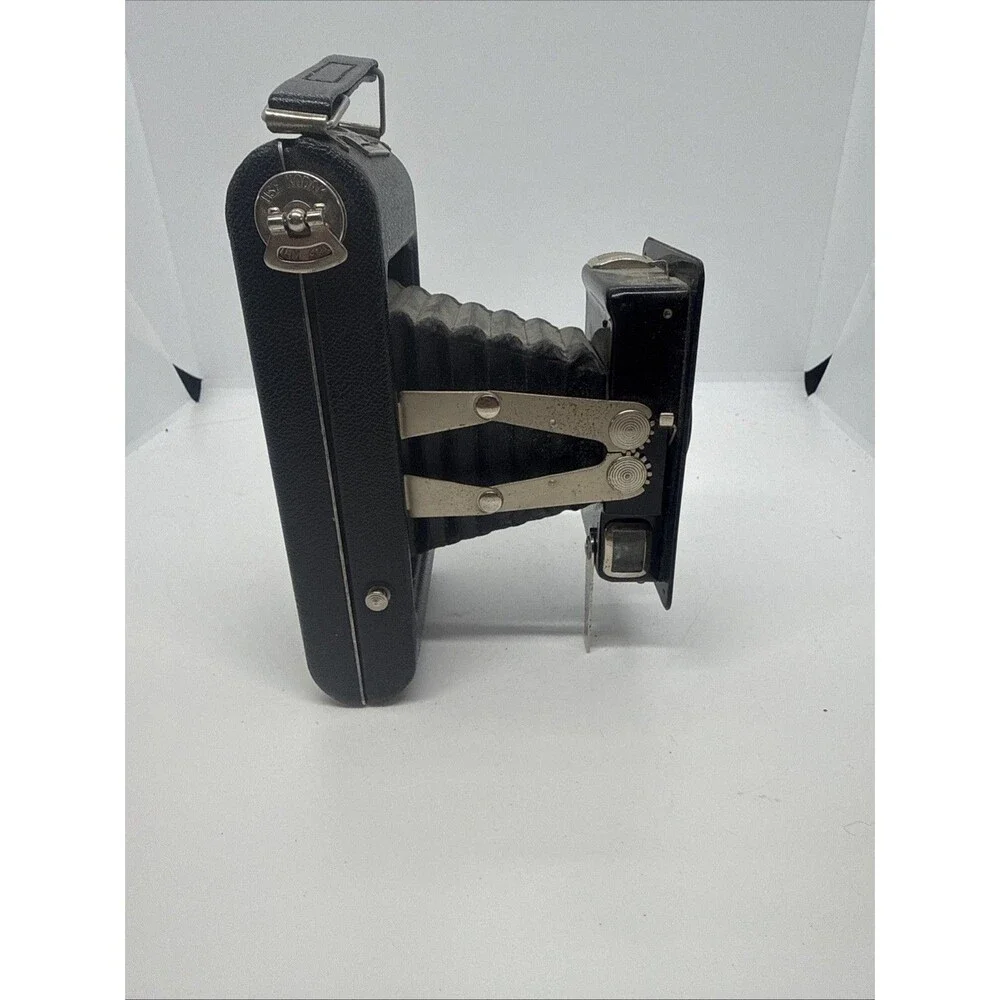 Eastman Kodak Jiffy Kodak Six-20 Folding Film Camera, w/ Twindar Lens